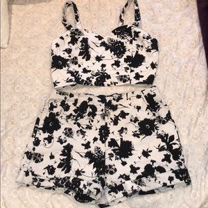 Two piece crop top and shorts set black and white